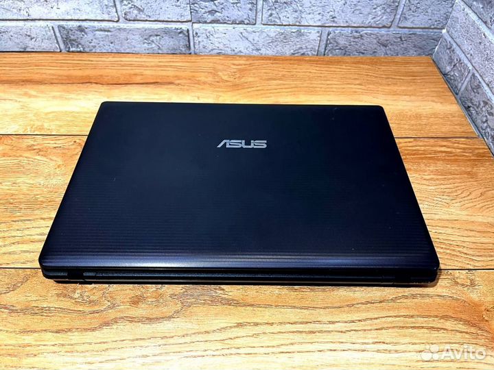 Ноутбук Asus k55n