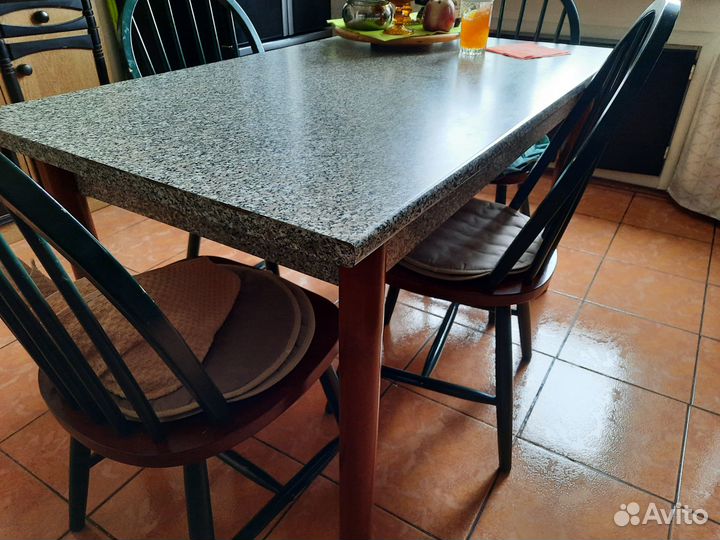 Кухонный стол раскладной большой