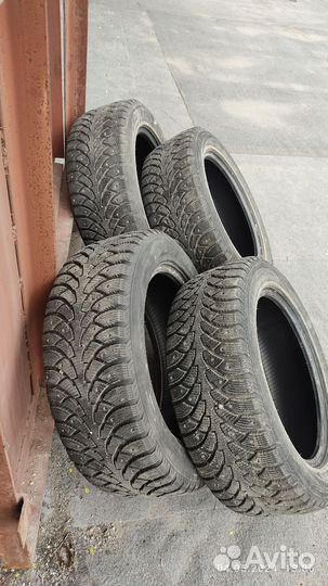 Nokian Tyres Hakkapeliitta 4 205/55 R16 94T