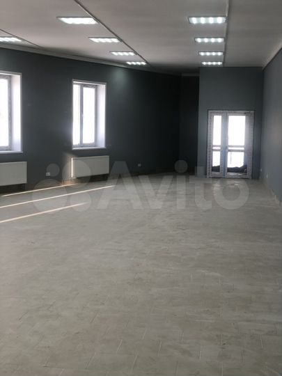 Торговая площадь, 80 м²