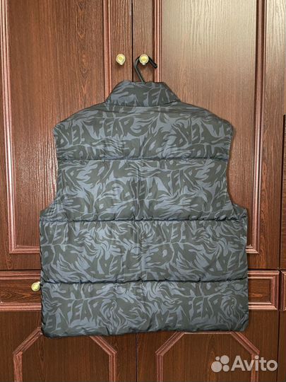 Жилетка женская утепленная