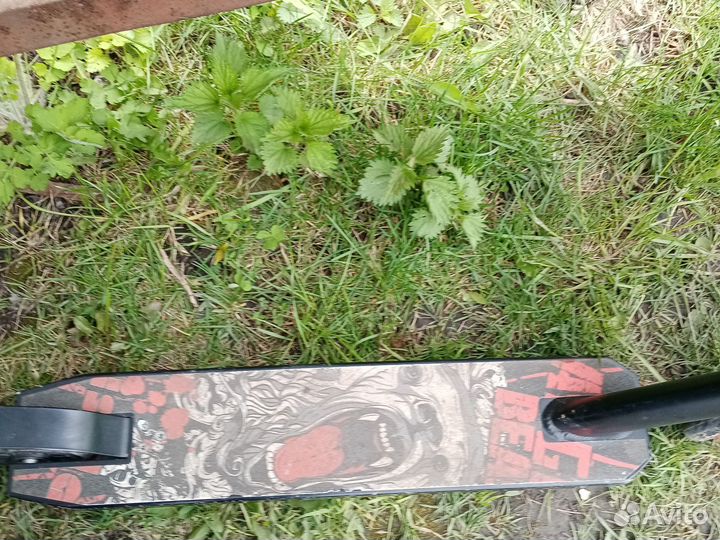 Трюковой самокат