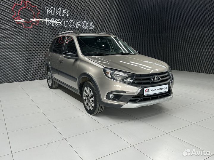 ВАЗ Granta Cross 1.6 AMT, 2019, 53 300 км