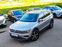 Volkswagen Tiguan 2.0 AMT, 2018, 153 000 км, с пробегом, цена 2 599 000 руб.