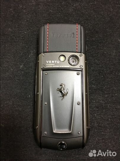 Vertu Ascent Ti