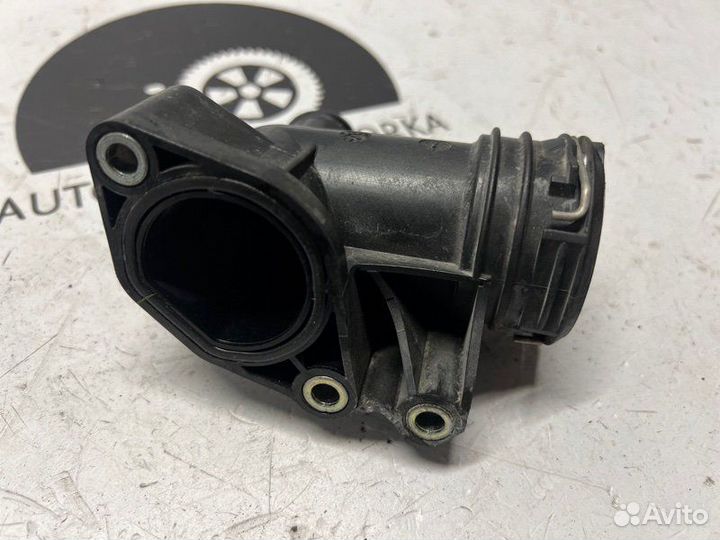 Фланец Mercedes-Benz X-Class W470 OM642 2019