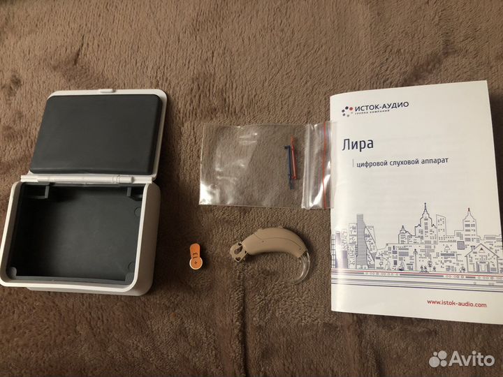 Слуховой аппарат Лира новый