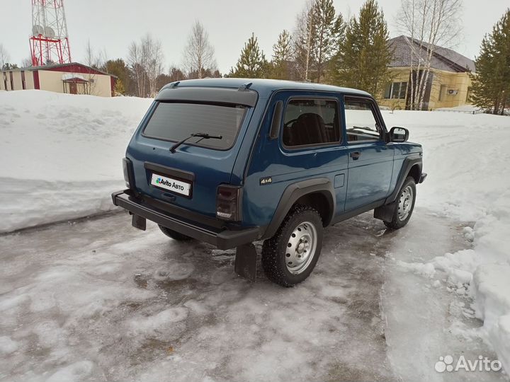 LADA 4x4 (Нива) 1.7 МТ, 2011, 70 000 км