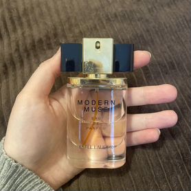 Туалетная вода женская Estee Lauder Modern Muse