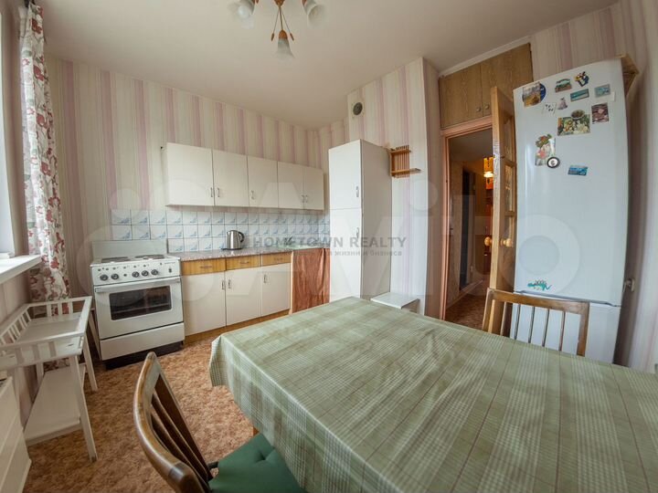 2-к. квартира, 59 м², 14/17 эт.