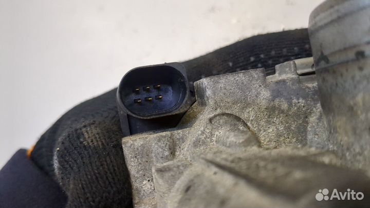 Заслонка дроссельная Volkswagen Golf 5, 2005