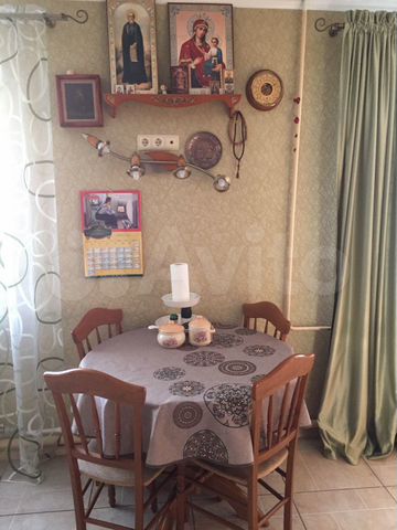 2-к. квартира, 52 м², 1/2 эт.