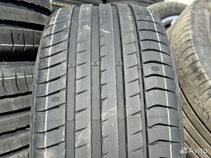 Triangle EffeXSport TH202 255/35 R20 97Y