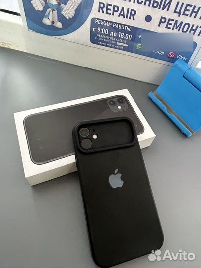 iPhone 11, 64 ГБ