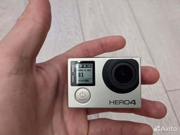 Экшн-камера GoPro Hero 4 с полной комплектацией