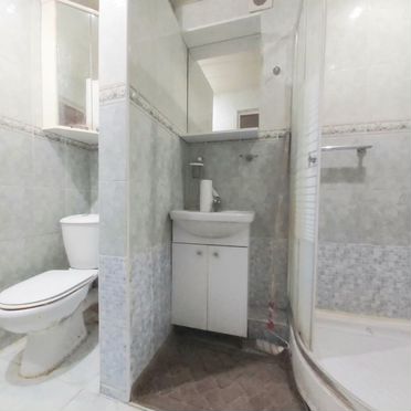 10 и более-к. квартира, 60 м², 3/10 эт.