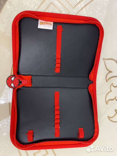 Школьный рюкзак с человеком пауком с аксессуарами