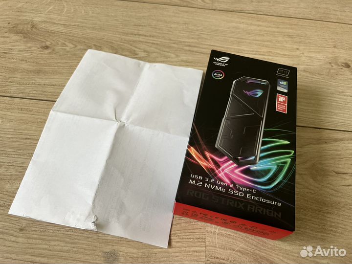 Asus ROG Strix Arion M.2 NVMe SSD Enclosure