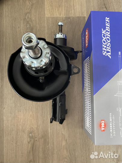 Амортизаторы передние для VW Passat B4