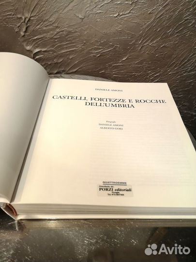 Книга. Castelli, fortezze e rocche dell'Umbria