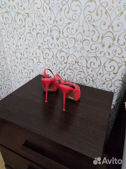 Продам туфли
