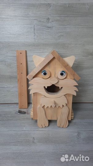 Скворечники, кормушки для птиц из дерева