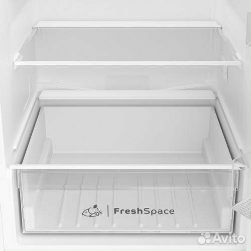 Встраиваемый холодильник Indesit IBH 18 уц