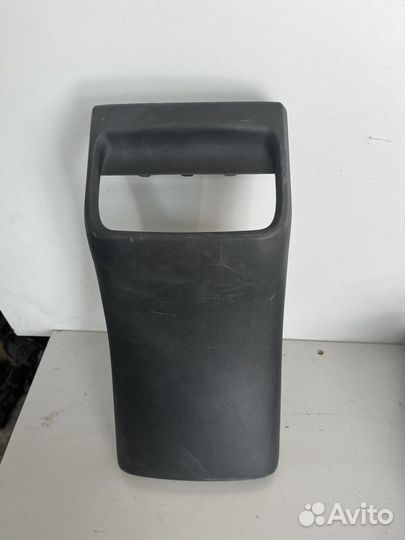 Задняя центральная консоль Хундай Елантра AD 2017