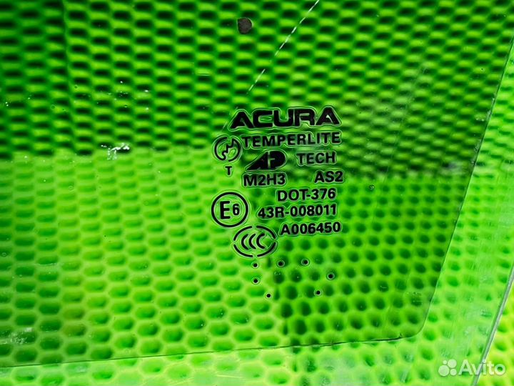 Стекло двери переднее левое Acura Mdx YD2 J37A1