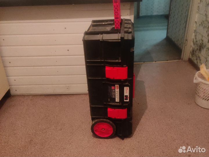 Ящик для инструмента на колесах бу