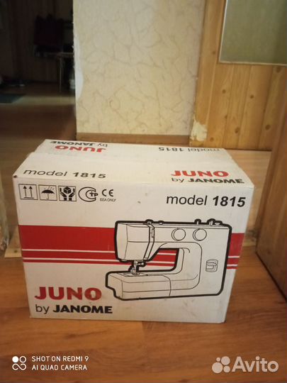 Швейная машинка janome