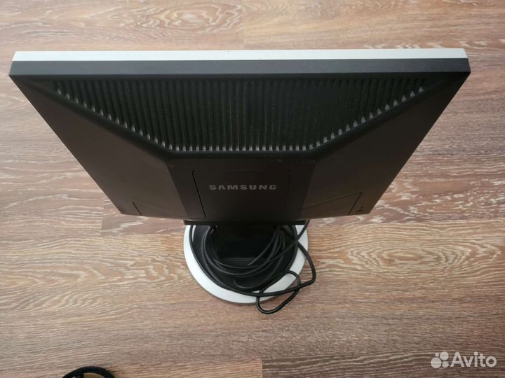 Монитор samsung syncmaster 740n
