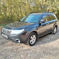 Subaru Forester 2.0 AT, 2008, 242 000 км, с пробегом, цена 1 030 000 руб.