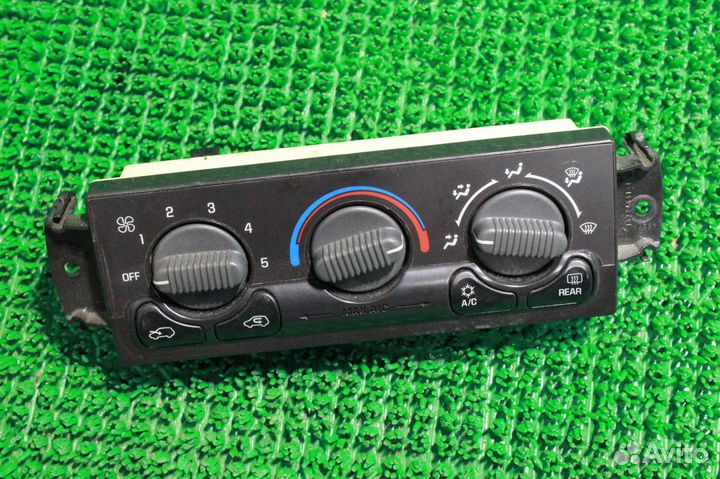 Блок управления климатом Chevrolet Suburban GMT800