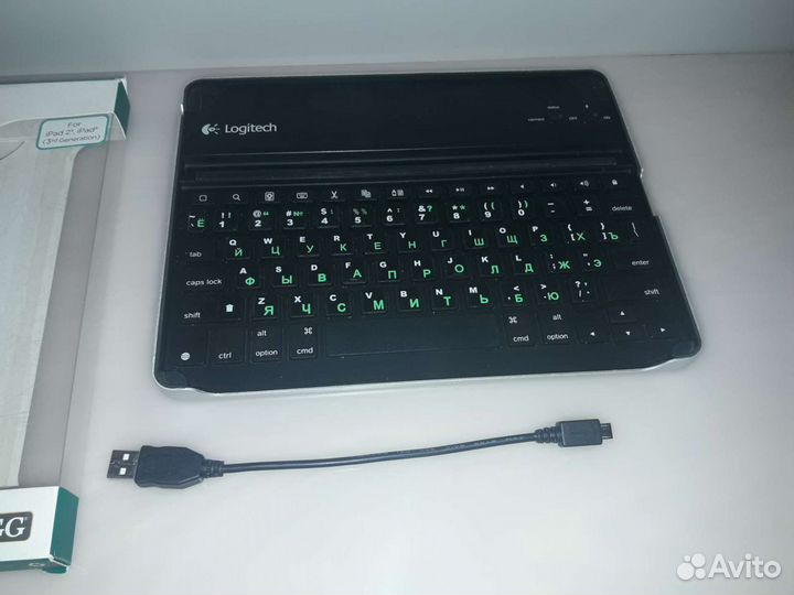Клавиатура Logitech Keyboard Case for iPad 2