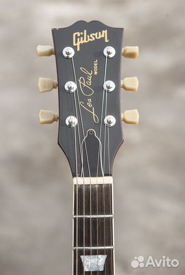 Электрогитара