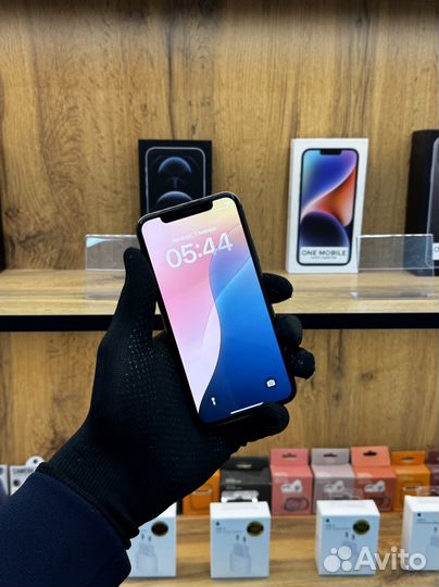 iPhone Xs, 256 ГБ