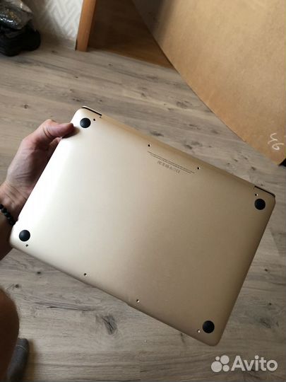 Топкейс macbook A1534 gold