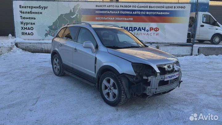 Заглушка потолочная задняя левая Opel Antara (C105