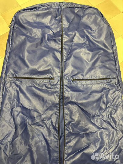 Чехол / кофр для хранения одежды (для поездок)