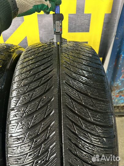 Michelin Alpin 5 245/40 R19 и 275/35 R19 100V