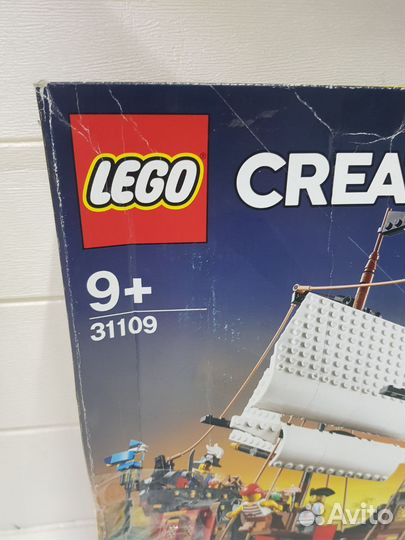 Лего 31109