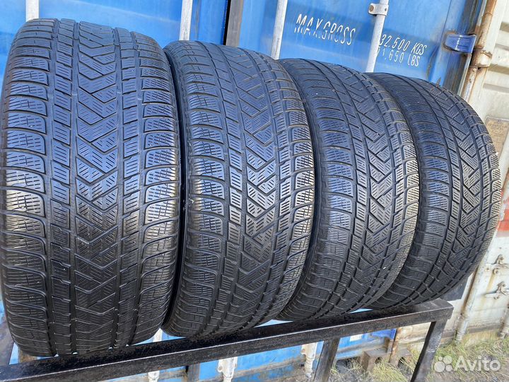 Pirelli Scorpion Winter 275/45 R20