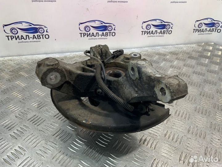 Кулак поворотный передний правый Chevrolet Cruze