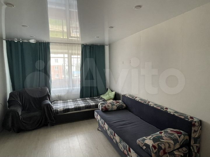 2-к. квартира, 58 м², 3/9 эт.