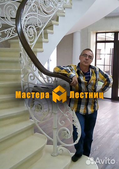 Лестница деревянная в дом на 2 этаж