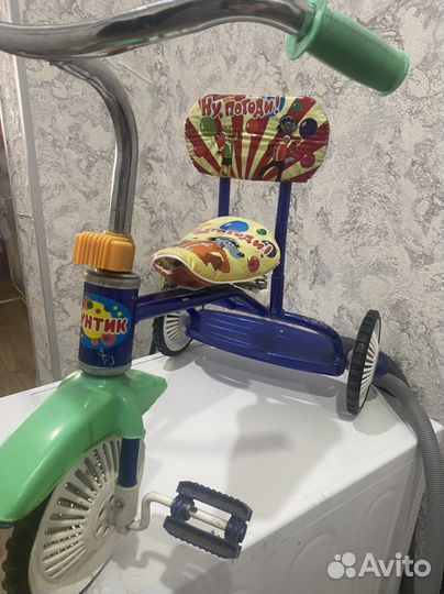 Трехколесный велосипед