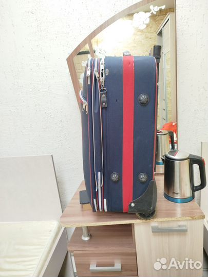 Чемодан на колесах бу большой