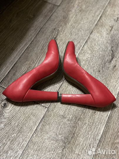 Туфли женские