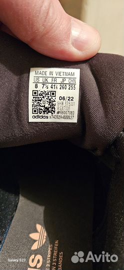 Кроссовки adidas